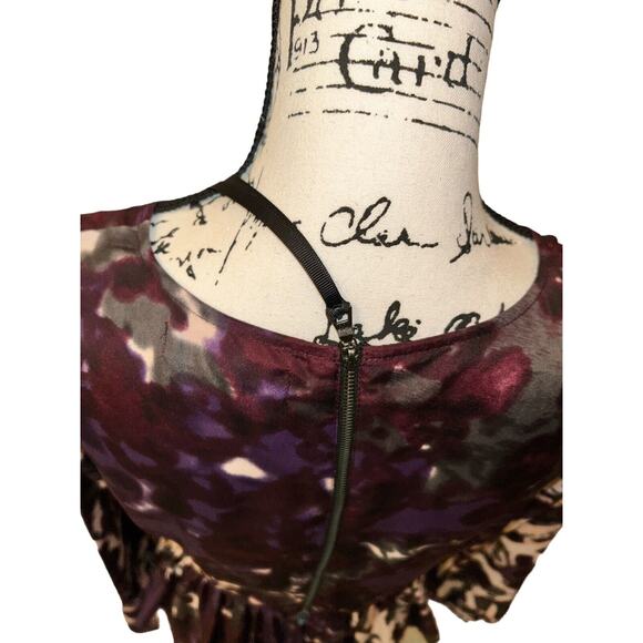 RED‎ Saks Fifth Avenue XS Shirt. Purple Splash Print Top. Retail 119.99 - Picture 6 of 9